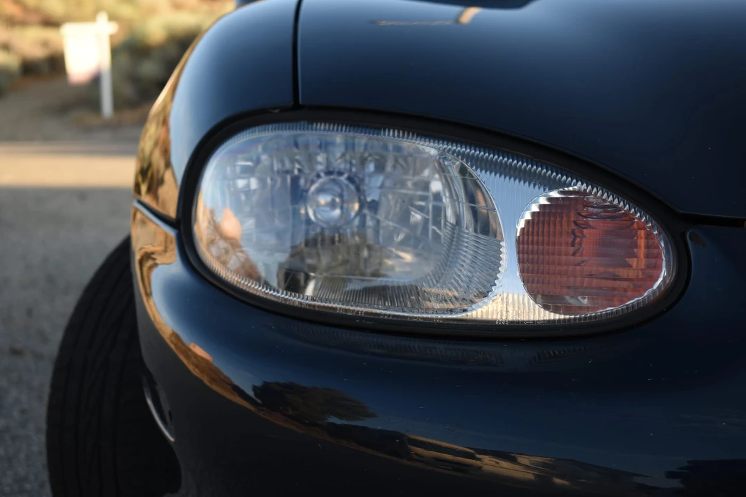 1999 Mazda NB MX-5 Miata - Image 25 of 31