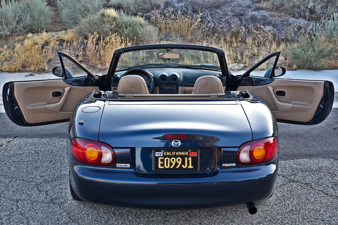 1999 Mazda NB MX-5 Miata - Image 6 of 31