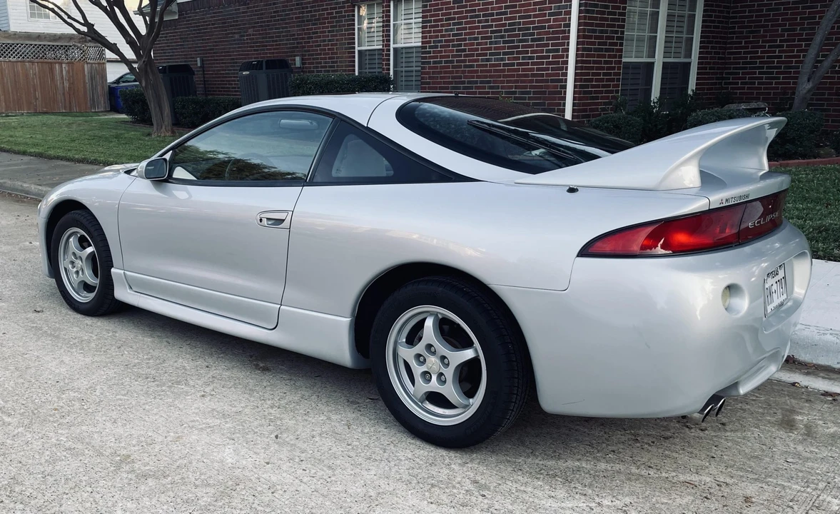 1999 Mitsubishi Eclipse 2nd Gen - Image 13 of 31