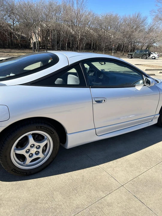 1999 Mitsubishi Eclipse 2nd Gen - Image 28 of 31