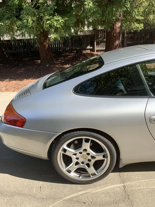 1999 Porsche 996 Carrera - Image 19 of 31