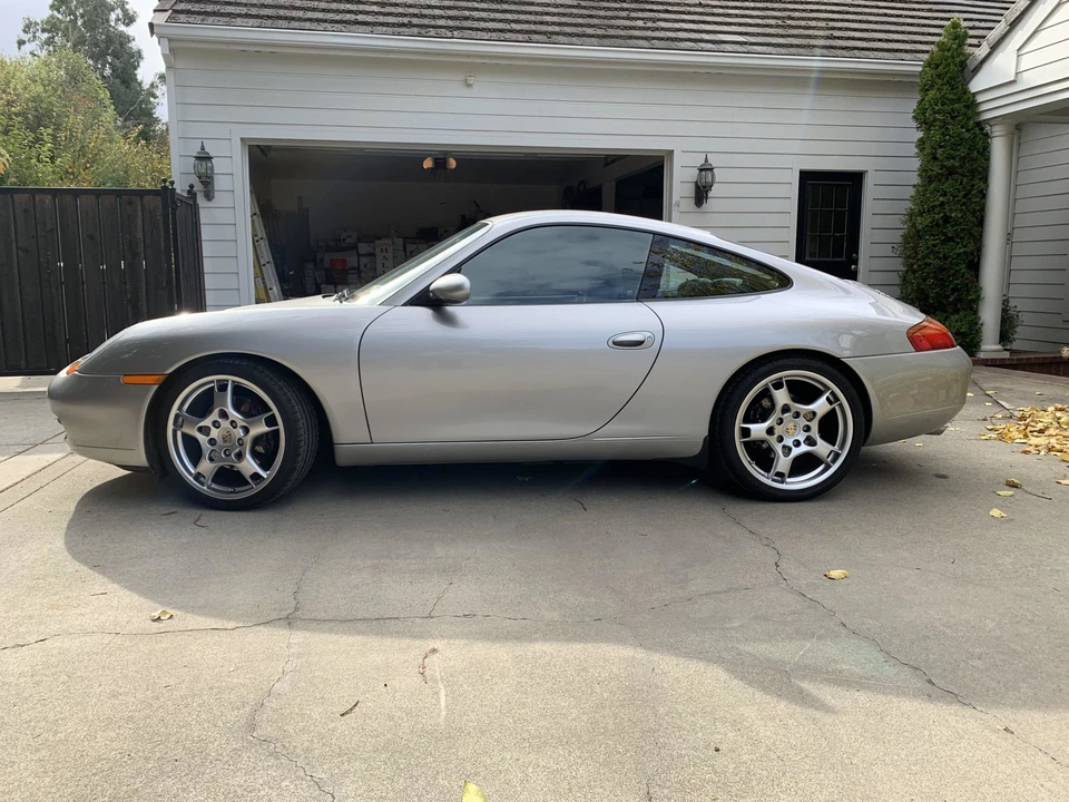 1999 Porsche 996 Carrera - Image 6 of 31