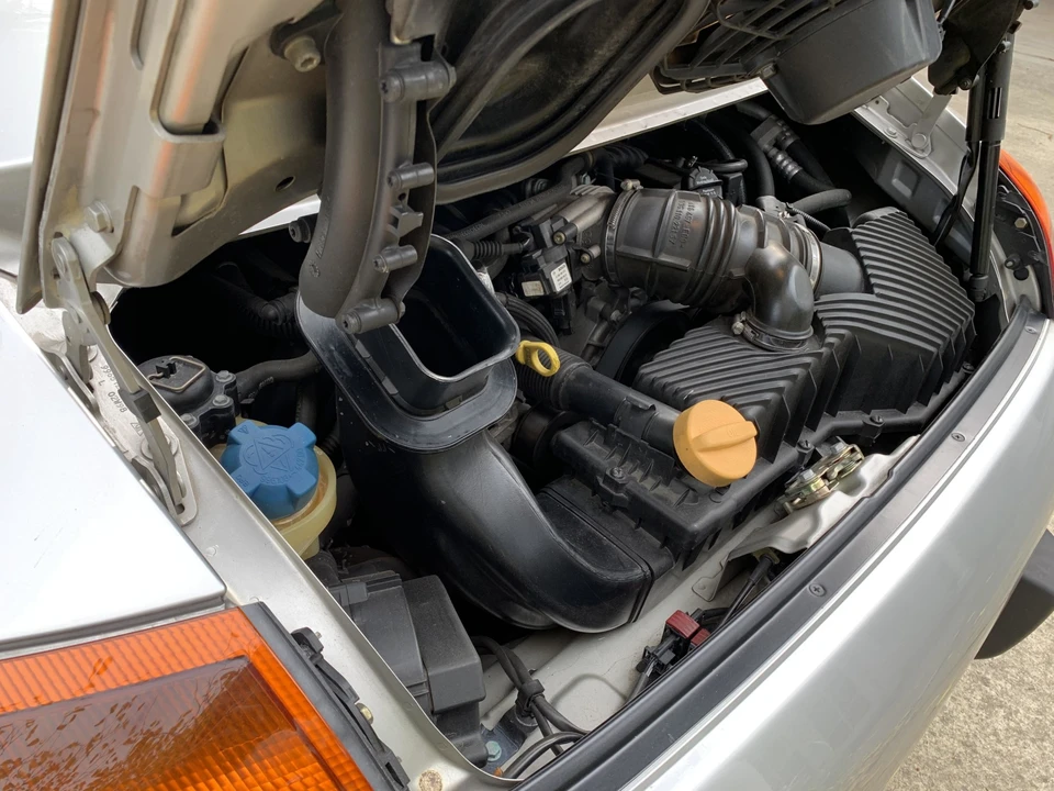 1999 Porsche 996 Carrera - Image 12 of 31