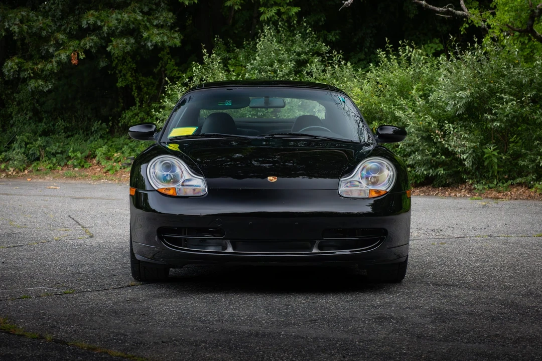 1999 Porsche 996 Carrera - Image 9 of 31