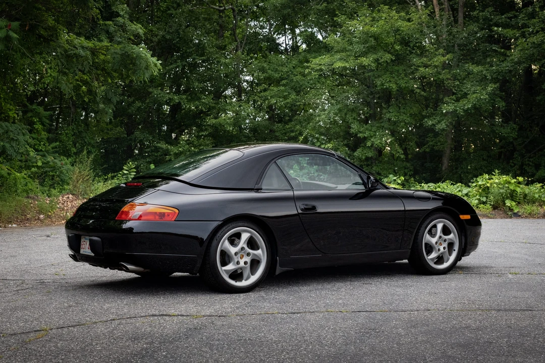 1999 Porsche 996 Carrera - Image 15 of 31