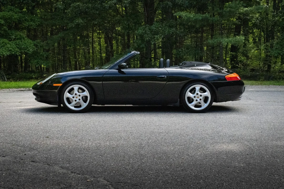 1999 Porsche 996 Carrera - Image 25 of 31