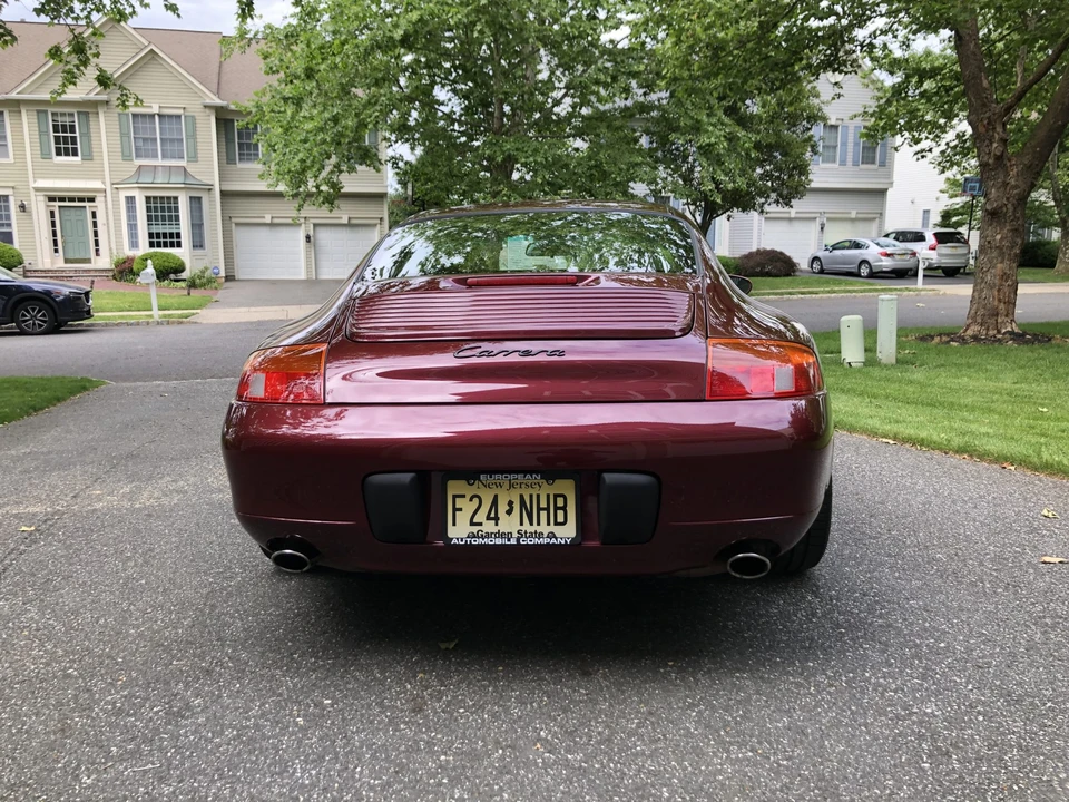 1999 Porsche 996 Carrera - Image 11 of 31