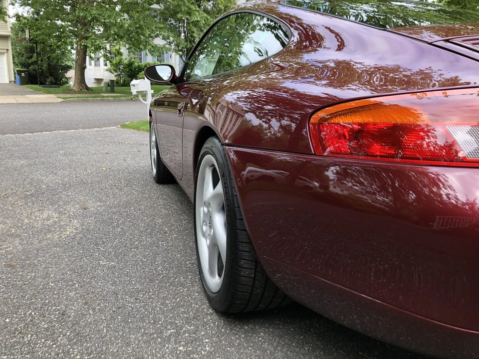 1999 Porsche 996 Carrera - Image 27 of 31
