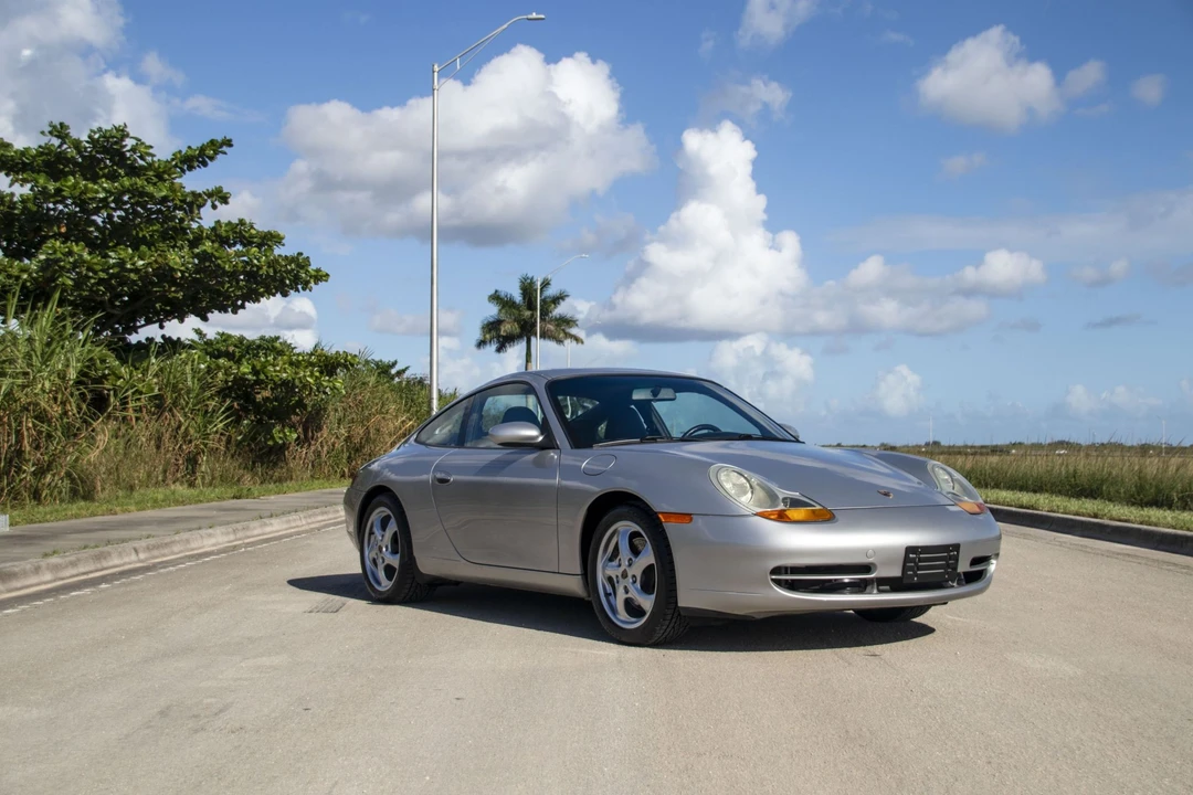 1999 Porsche 996 Carrera - Image 18 of 31