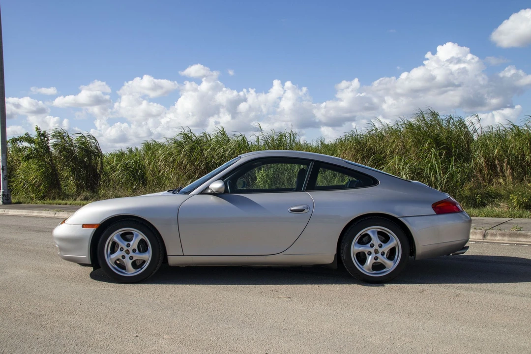 1999 Porsche 996 Carrera - Image 4 of 31