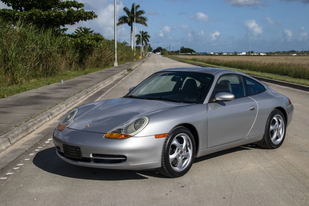 1999 Porsche 996 Carrera - Image 3 of 31