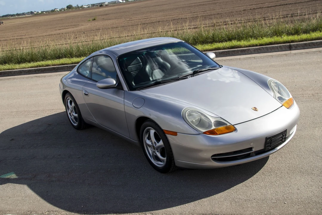 1999 Porsche 996 Carrera - Image 15 of 31