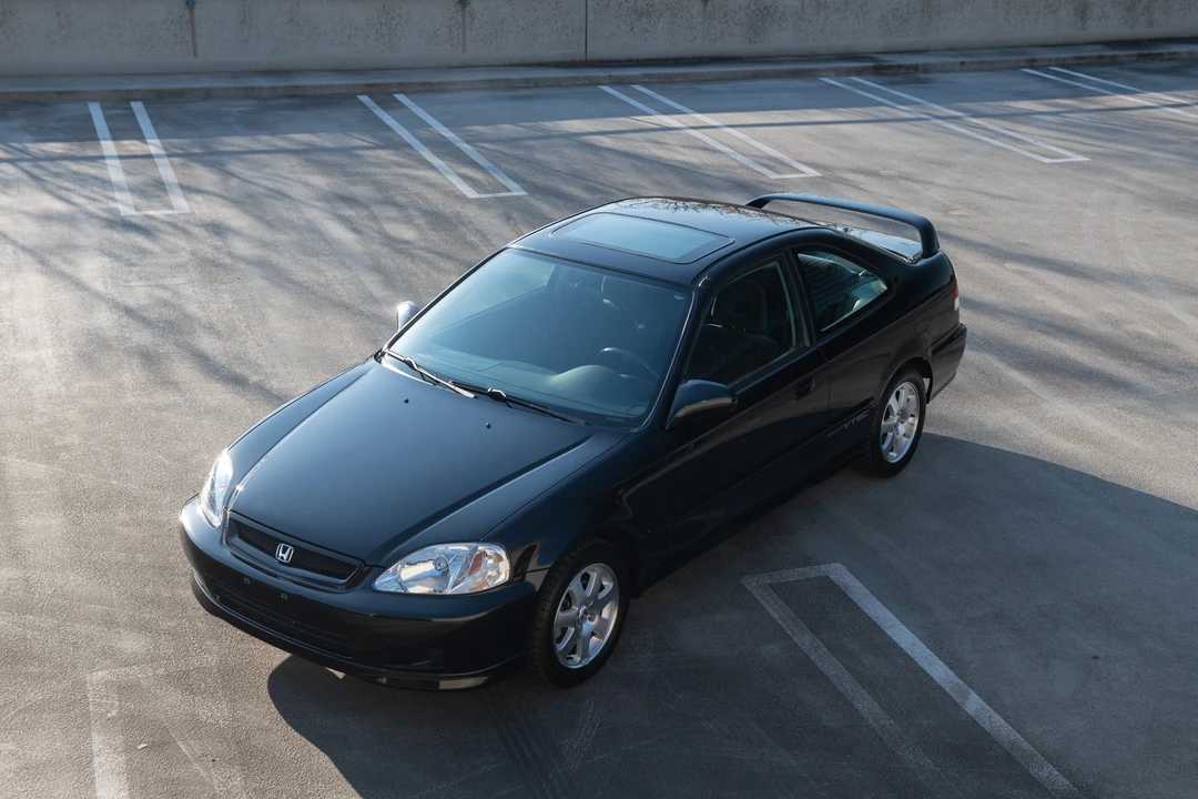 2000 Honda EM1 Civic Si - Image 2 of 31