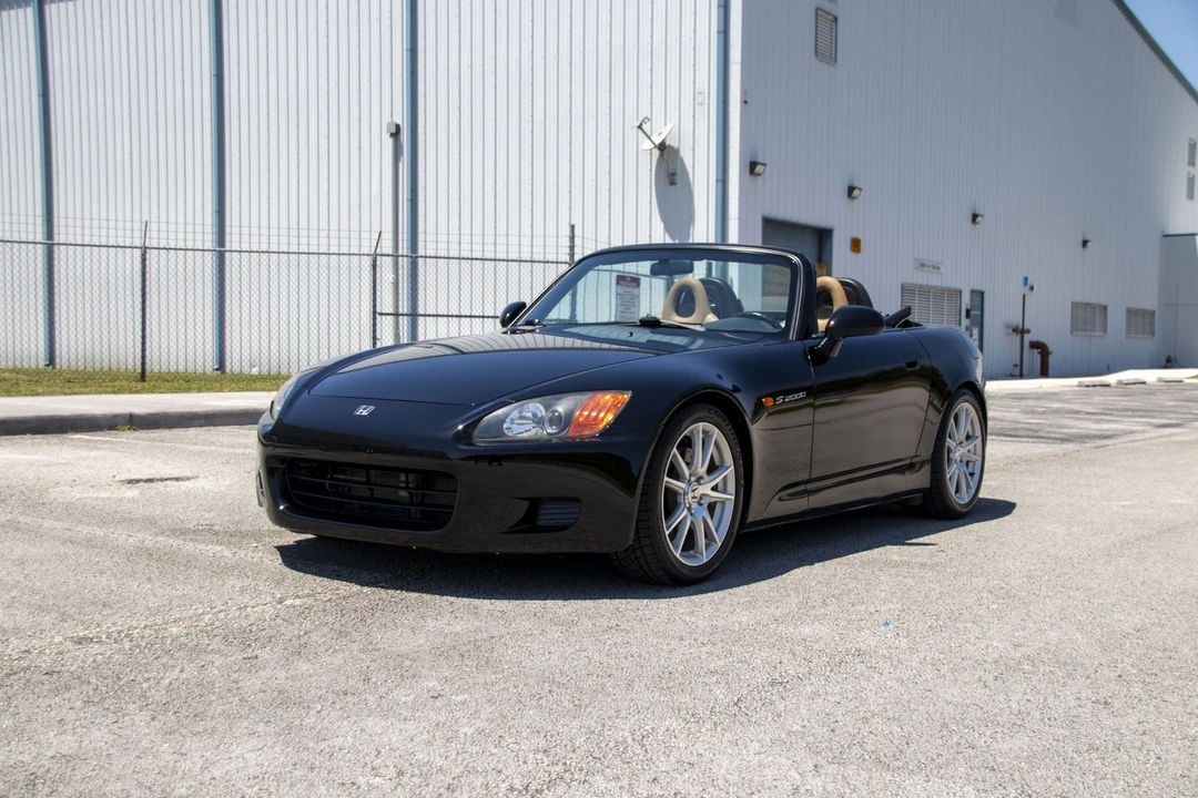 2000 Honda AP1 S2000 - Image 2 of 31