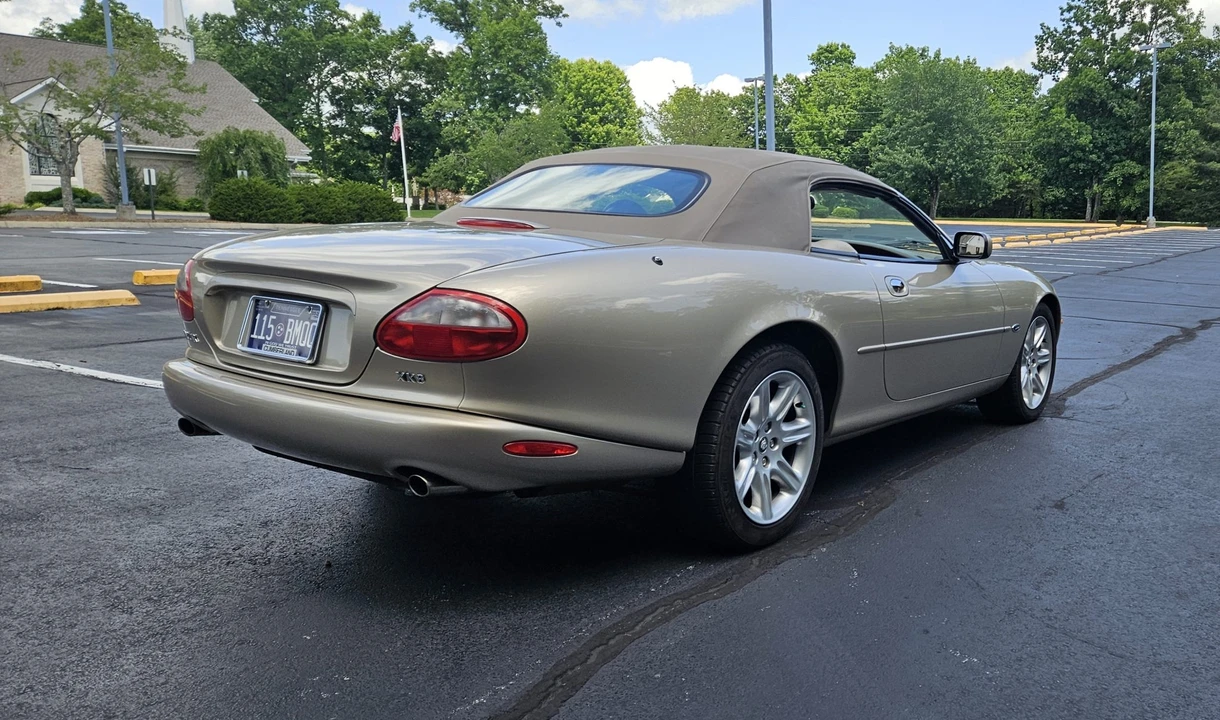 2000 Jaguar X100 XK8 - Image 8 of 31