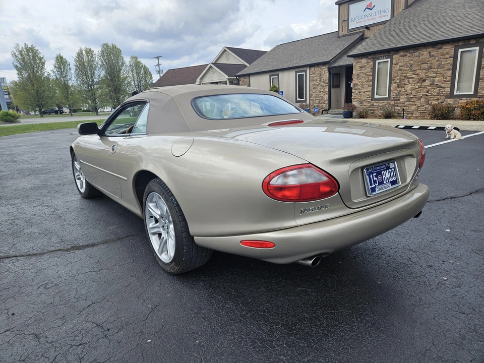 2000 Jaguar X100 XK8 - Image 10 of 31