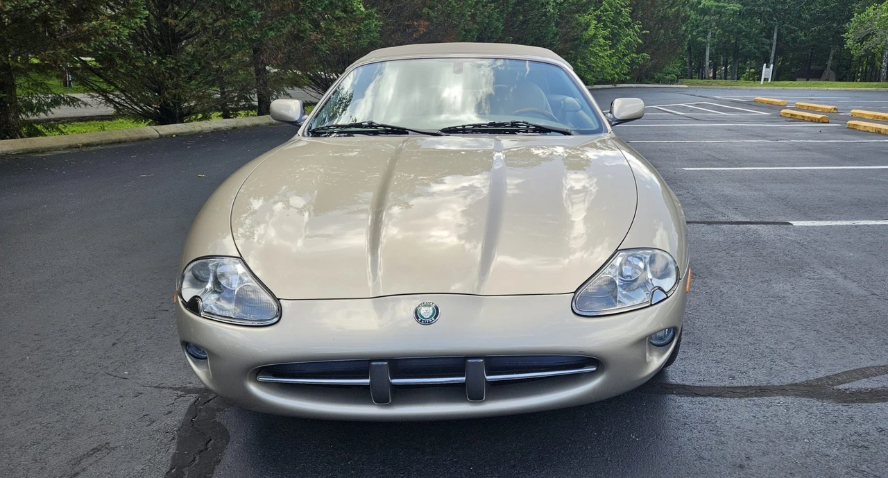 2000 Jaguar X100 XK8 - Image 5 of 31