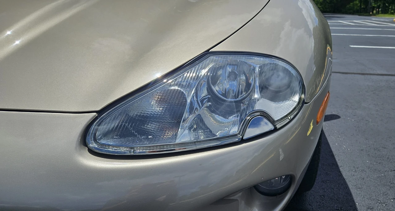 2000 Jaguar X100 XK8 - Image 20 of 31