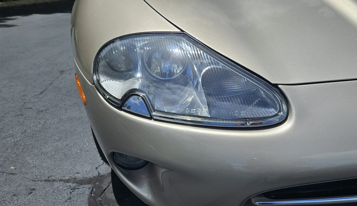 2000 Jaguar X100 XK8 - Image 19 of 31