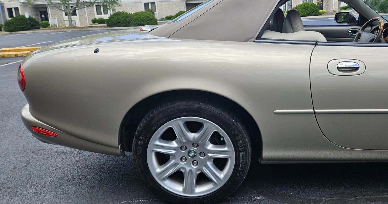 2000 Jaguar X100 XK8 - Image 15 of 31