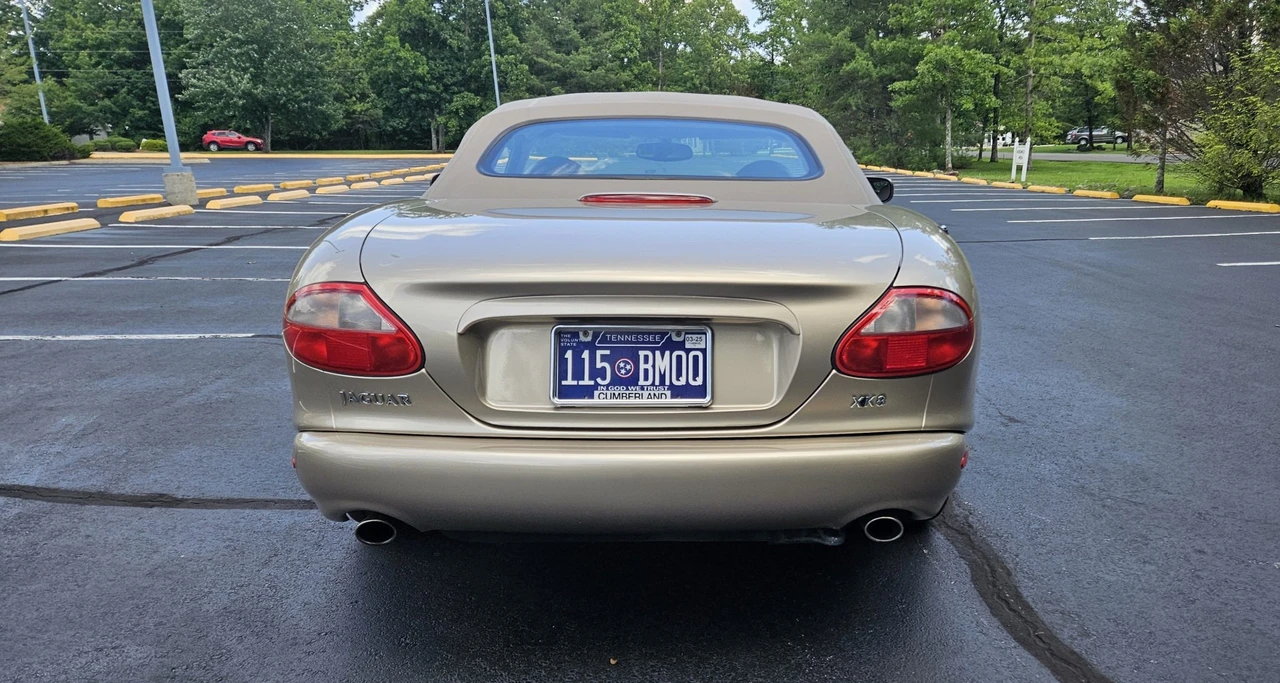 2000 Jaguar X100 XK8 - Image 9 of 31