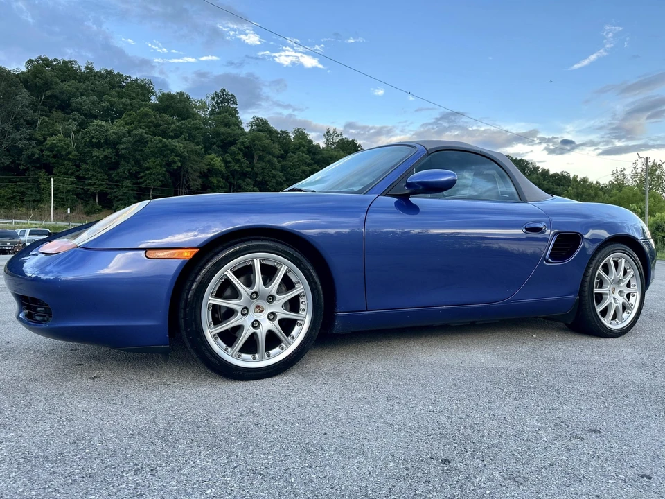 2000 Porsche 986 Boxster - Image 2 of 31