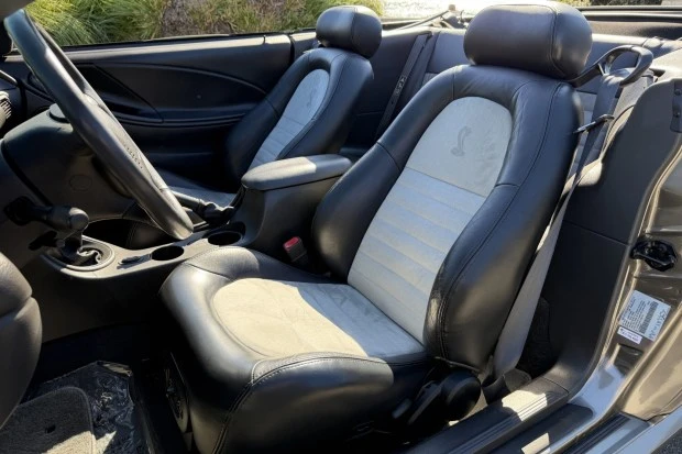 2001 Ford SN95 Mustang Cobra - Image 4 of 7