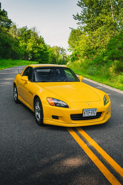 2001 Honda AP1 S2000 - Image 2 of 31