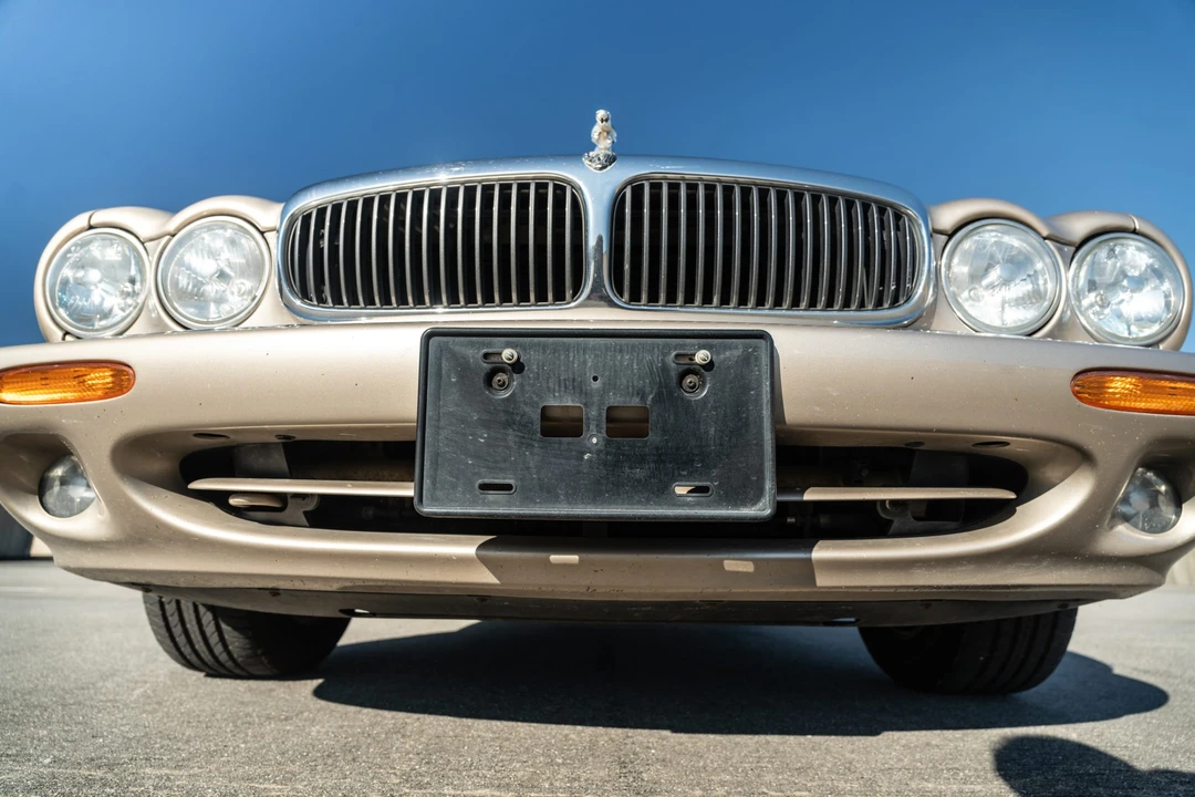 2001 Jaguar X308 XJ - Image 15 of 31