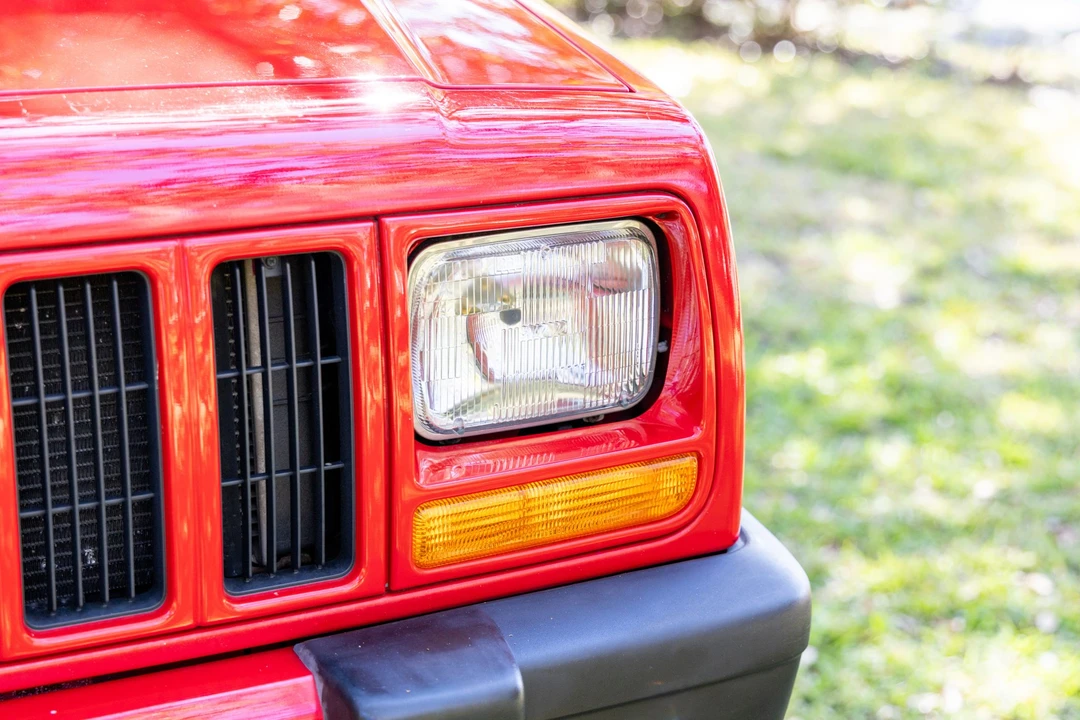 2001 Jeep XJ Cherokee - Image 20 of 31