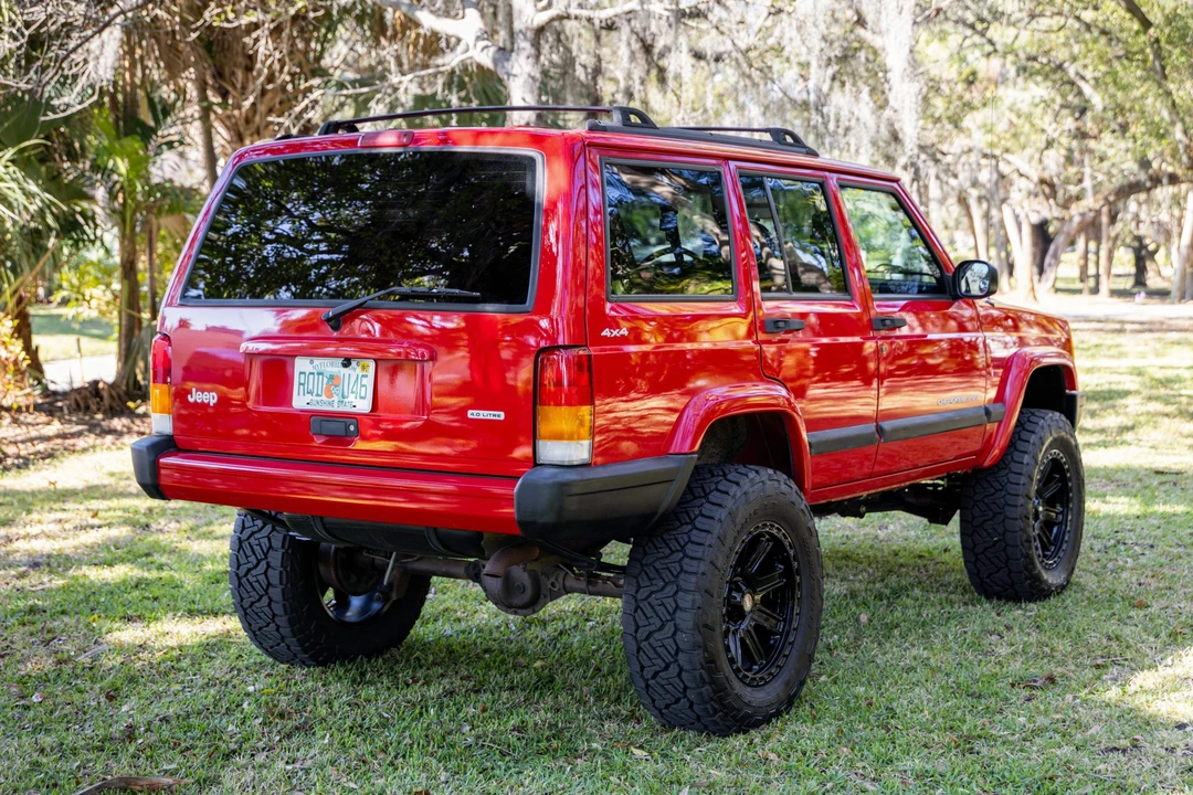 2001 Jeep XJ Cherokee - Image 6 of 31