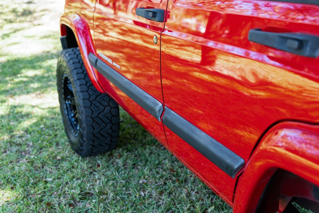 2001 Jeep XJ Cherokee - Image 30 of 31
