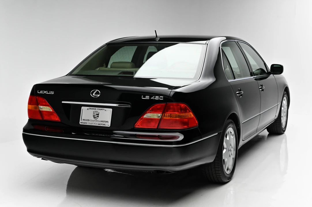 2001 Lexus LS 3rd Gen - Image 6 of 31