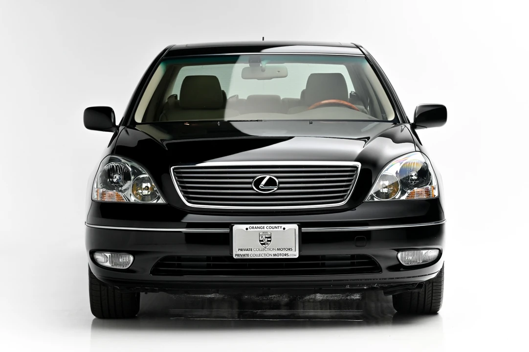 2001 Lexus LS 3rd Gen - Image 8 of 31