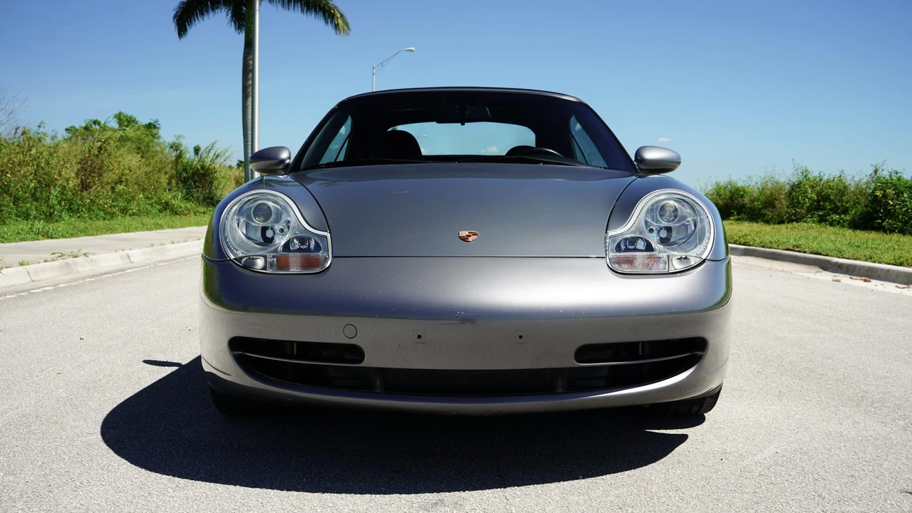 2001 Porsche 996 Carrera - Image 30 of 31
