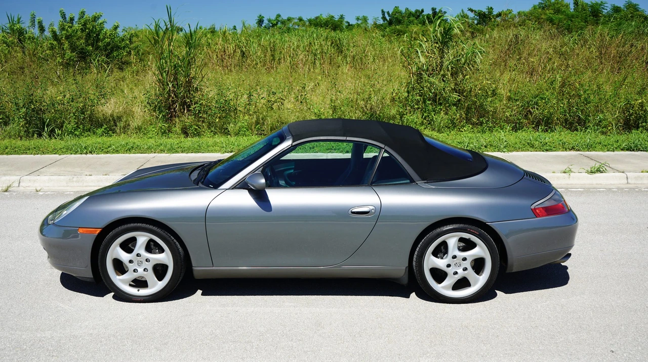 2001 Porsche 996 Carrera - Image 6 of 31
