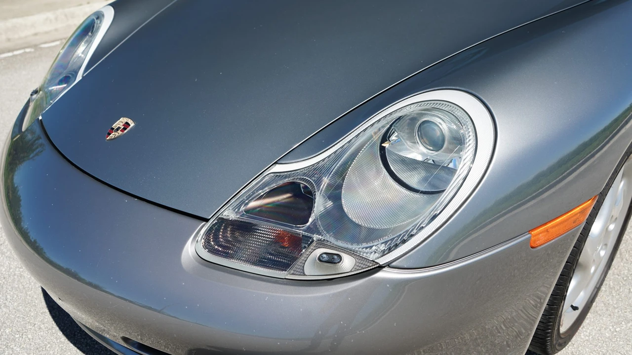 2001 Porsche 996 Carrera - Image 31 of 31