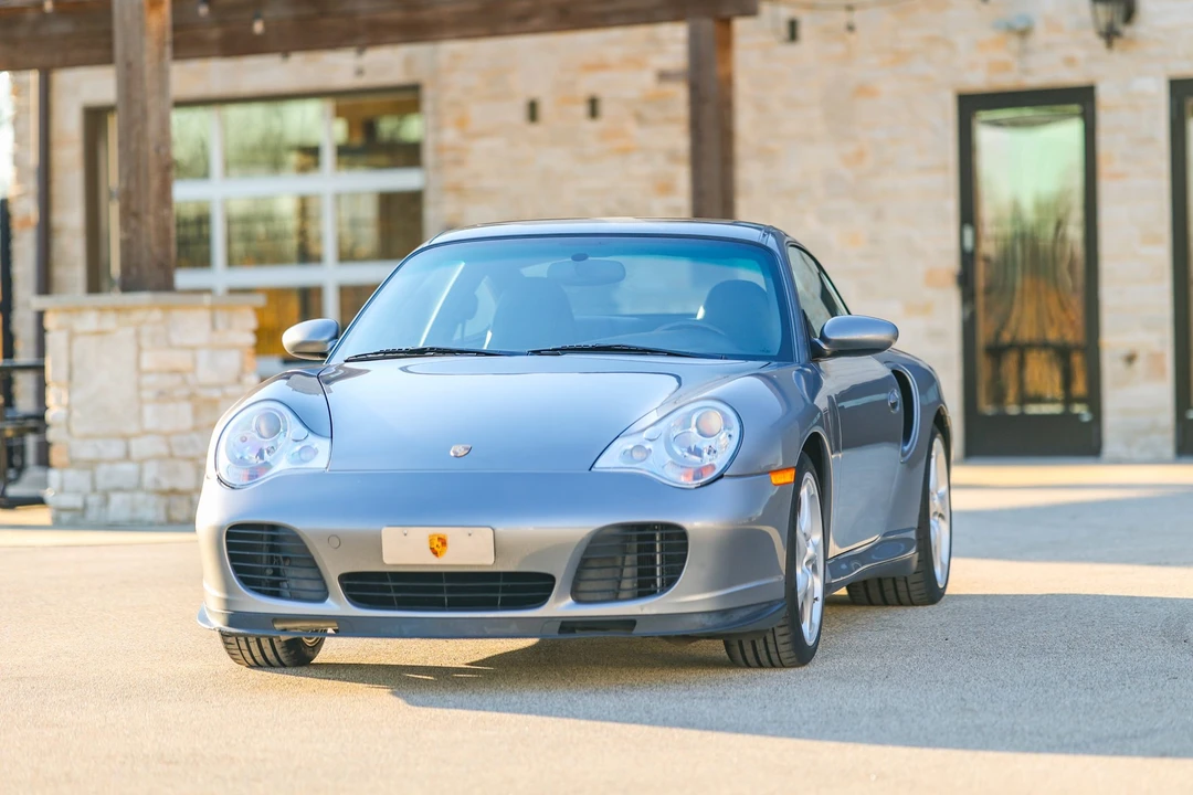 2001 Porsche 996 Turbo - Image 2 of 31