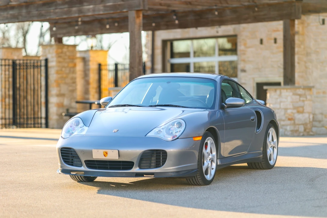 2001 Porsche 996 Turbo - Image 9 of 31
