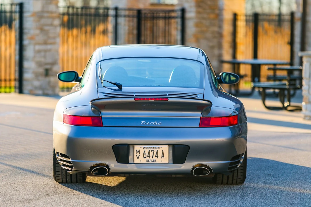 2001 Porsche 996 Turbo - Image 19 of 31