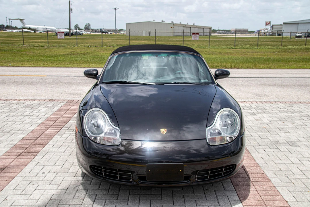 2001 Porsche 986 Boxster S - Image 14 of 31