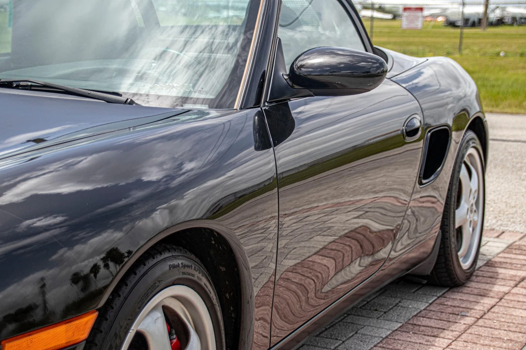 2001 Porsche 986 Boxster S - Image 25 of 31