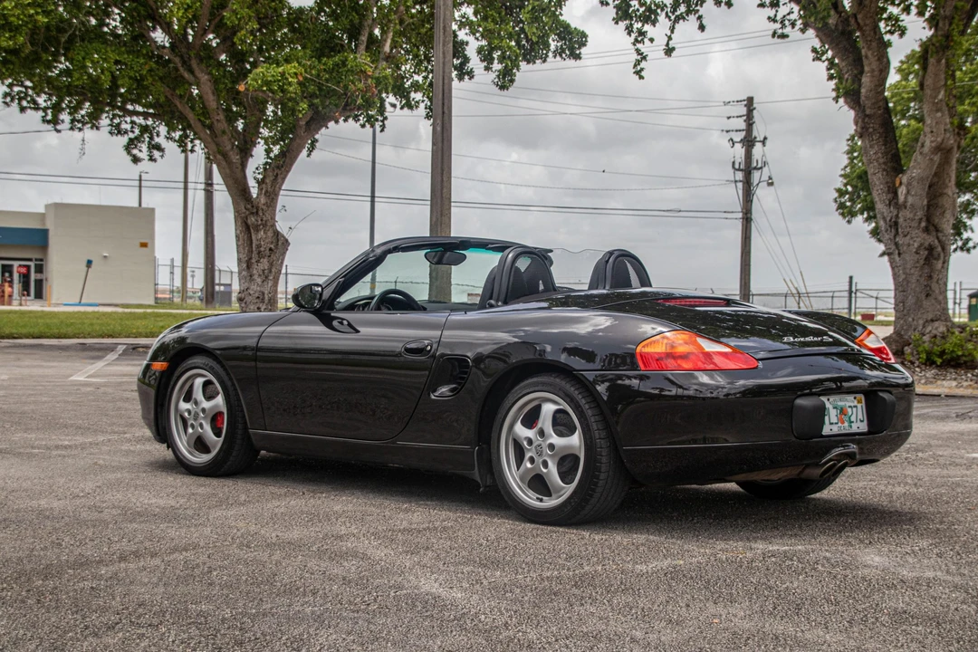 2001 Porsche 986 Boxster S - Image 11 of 31