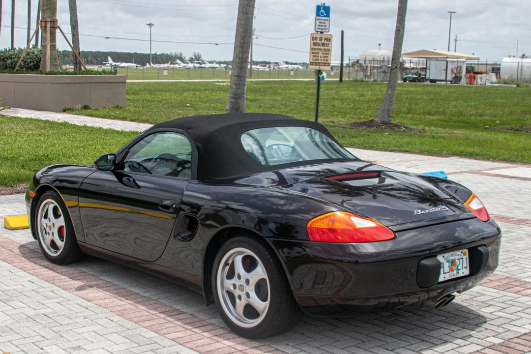 2001 Porsche 986 Boxster S - Image 20 of 31