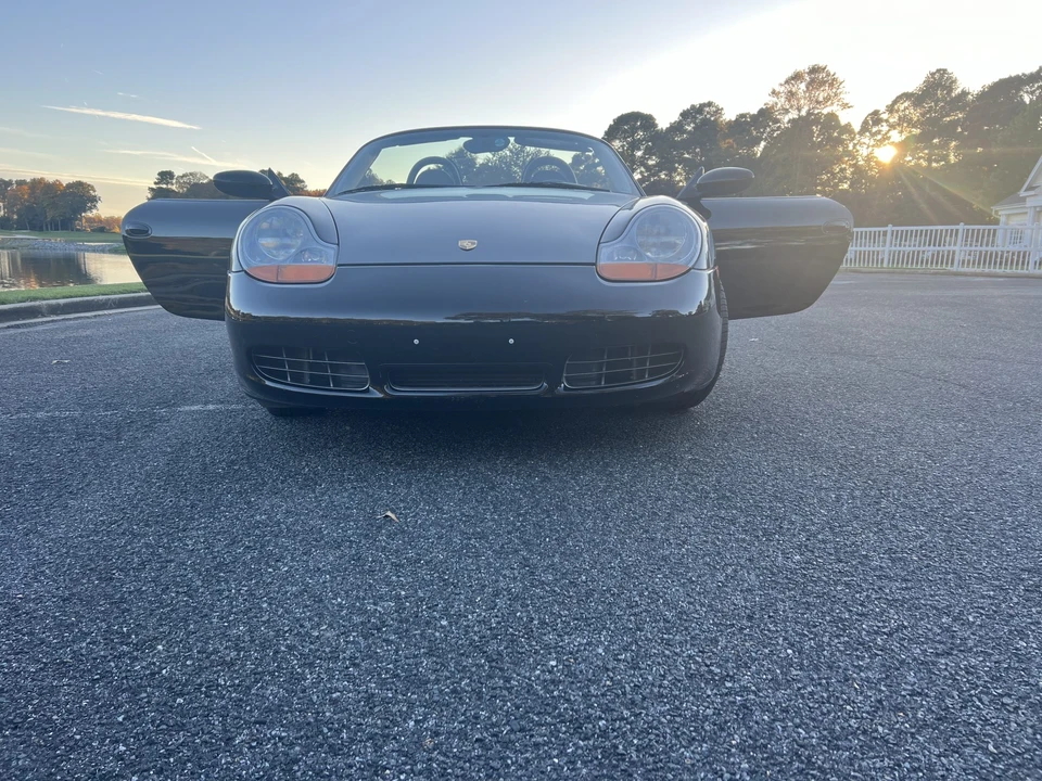 2001 Porsche 986 Boxster S - Image 9 of 31
