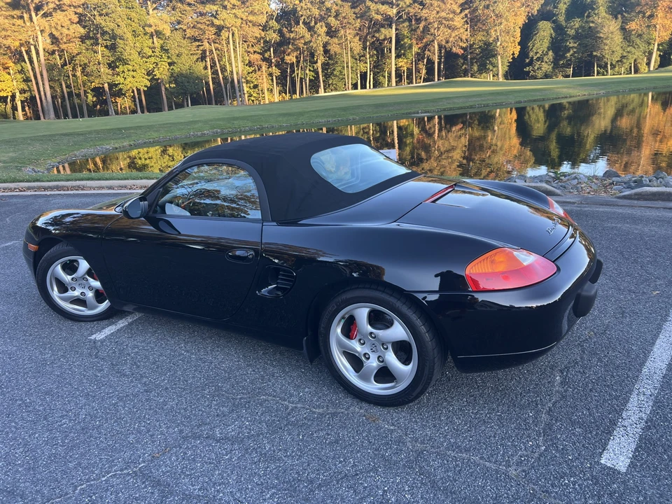 2001 Porsche 986 Boxster S - Image 13 of 31