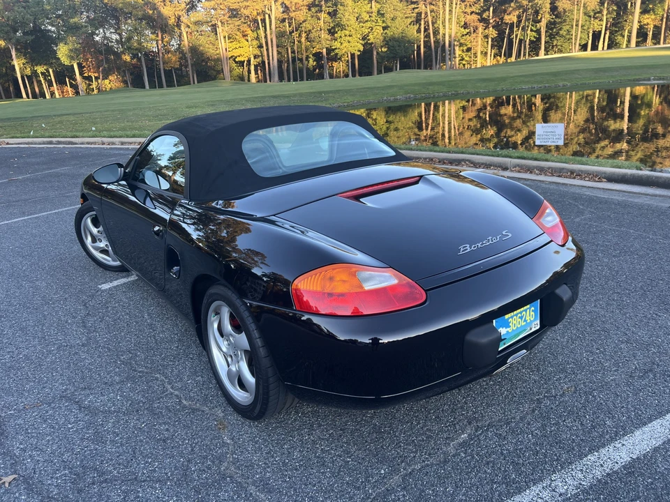 2001 Porsche 986 Boxster S - Image 14 of 31