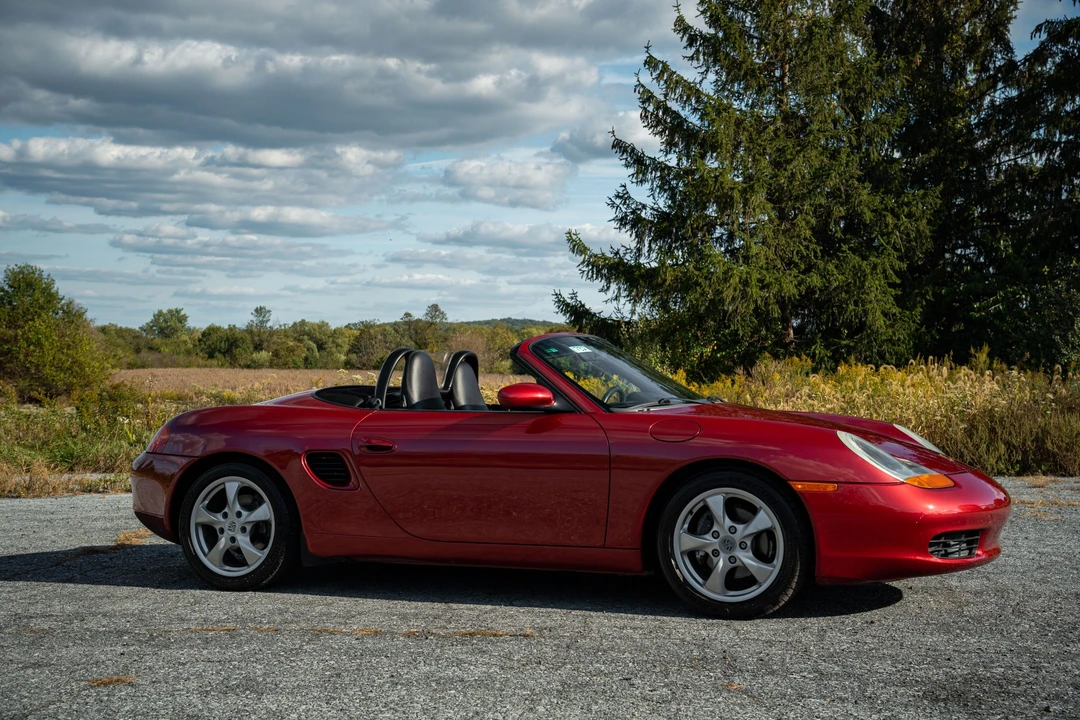 2001 Porsche 986 Boxster - Image 2 of 31
