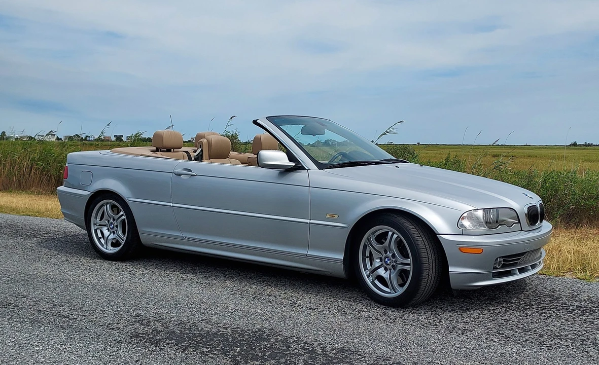 2002 BMW E46 330i & 330Ci - Image 7 of 31