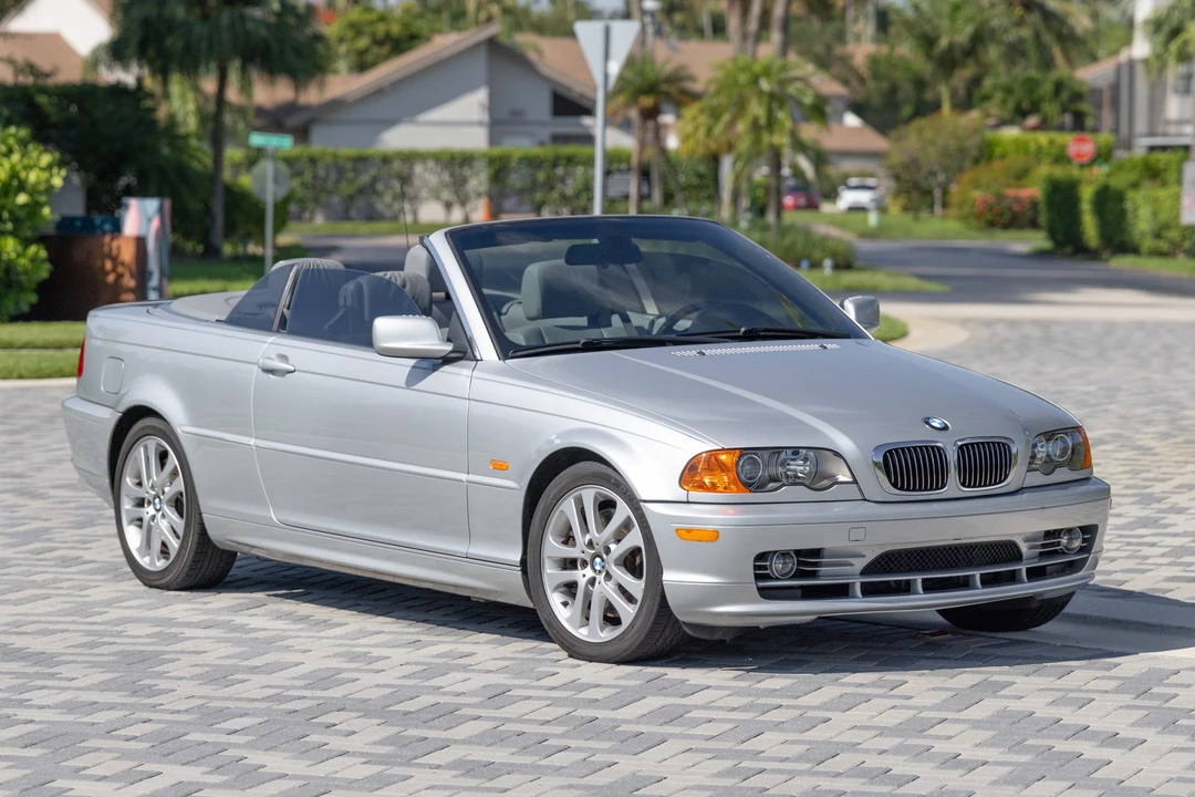 2002 BMW E46 330i & 330Ci - Image 8 of 31